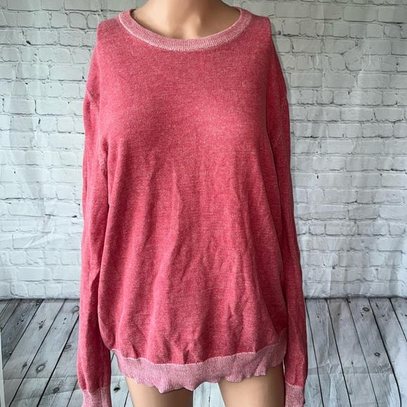 Express Sweaters - Express Dark & Light Red Sweater size M